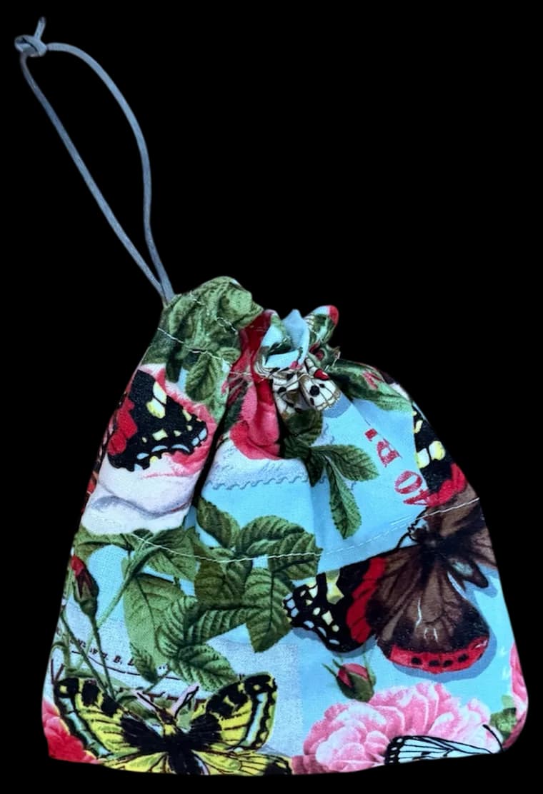 Butterfly Garden toe pad pouch